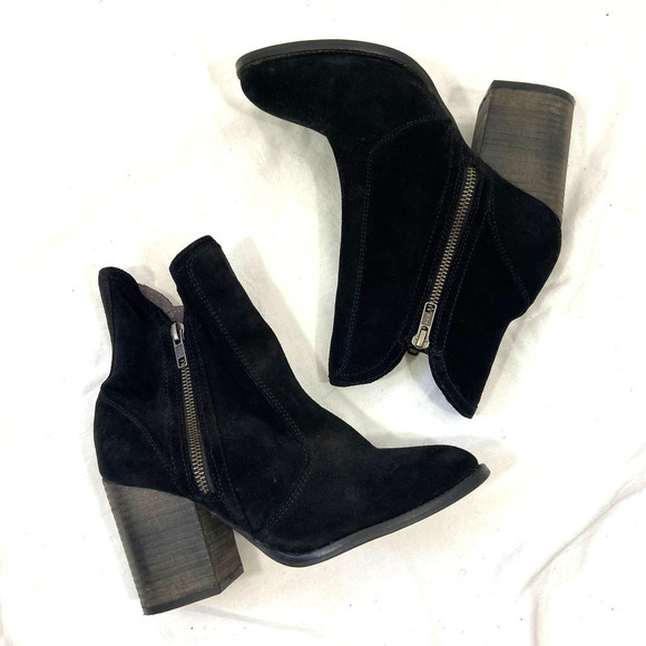 Seychelles Lucky Penny Heeled Bootie Black - Picture 5 of 9